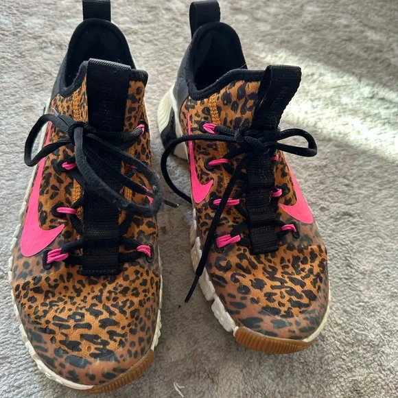 Nike Leopard Print Sneakers with Pink Highlights 7 - Picture 2 of 10